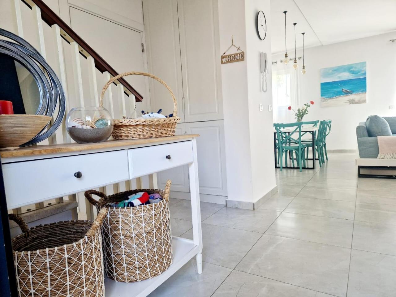 Holidays To Remember-sea Lovers Plazhi San Pietro